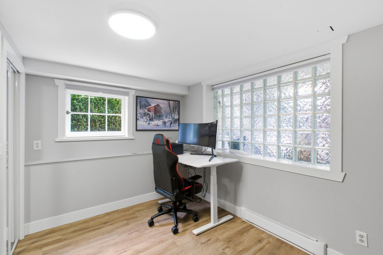 fxh21804 at 3044 Point Grey Road, Kitsilano, Vancouver West