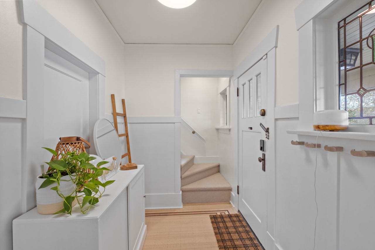 fxh21944 at 3044 Point Grey Road, Kitsilano, Vancouver West