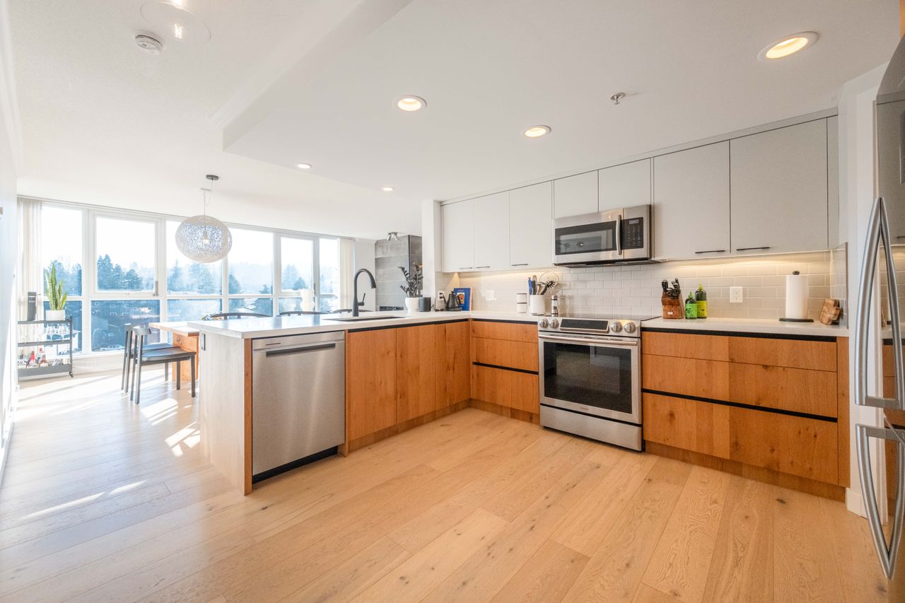 p-12 at 1104 - 235 Guildford Way, North Shore Pt Moody, Port Moody