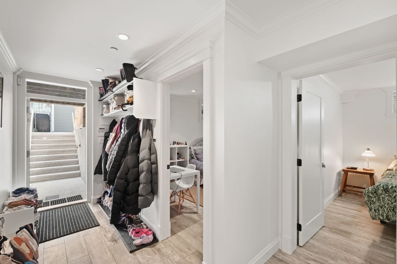 fxh20830 at 1008 E. 14th Avenue, Mount Pleasant VE, Vancouver East