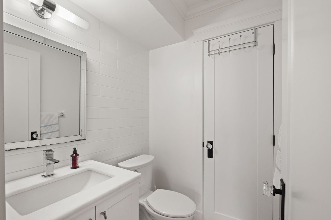 fxh20832 at 1008 E. 14th Avenue, Mount Pleasant VE, Vancouver East