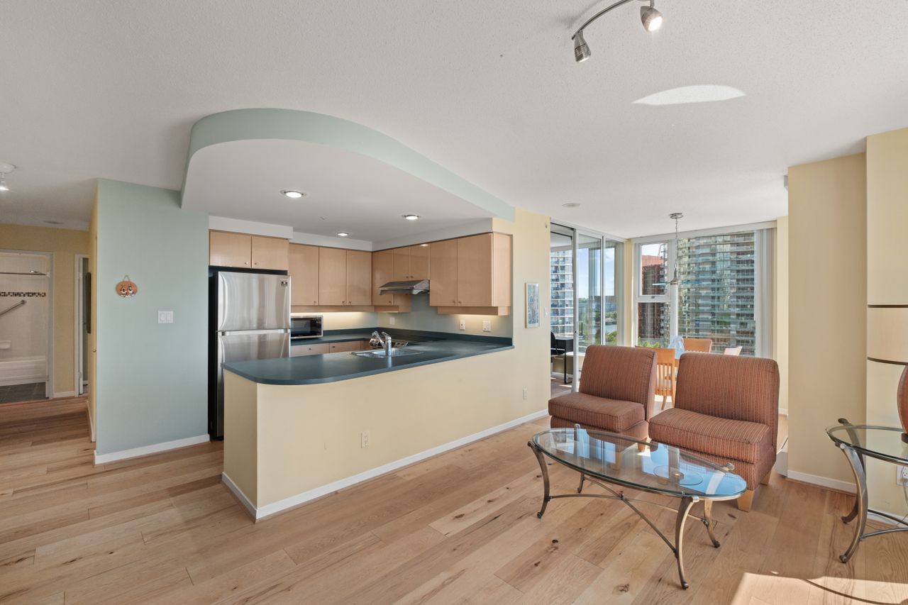 fxh22212 at 1207 - 1009 Expo Boulevard, Yaletown, Vancouver West