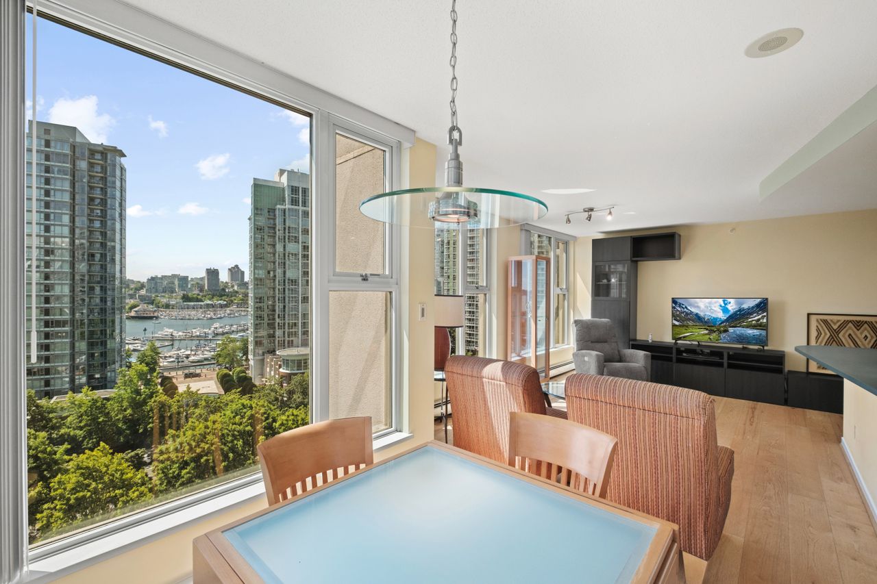 fxh22218 at 1207 - 1009 Expo Boulevard, Yaletown, Vancouver West