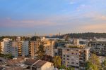 fxh22599 at 902 - 1390 Duchess Avenue, Ambleside, West Vancouver