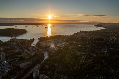 executive-on-the-park_ext_aerial at 423 6th Street, Park Royal, West Vancouver