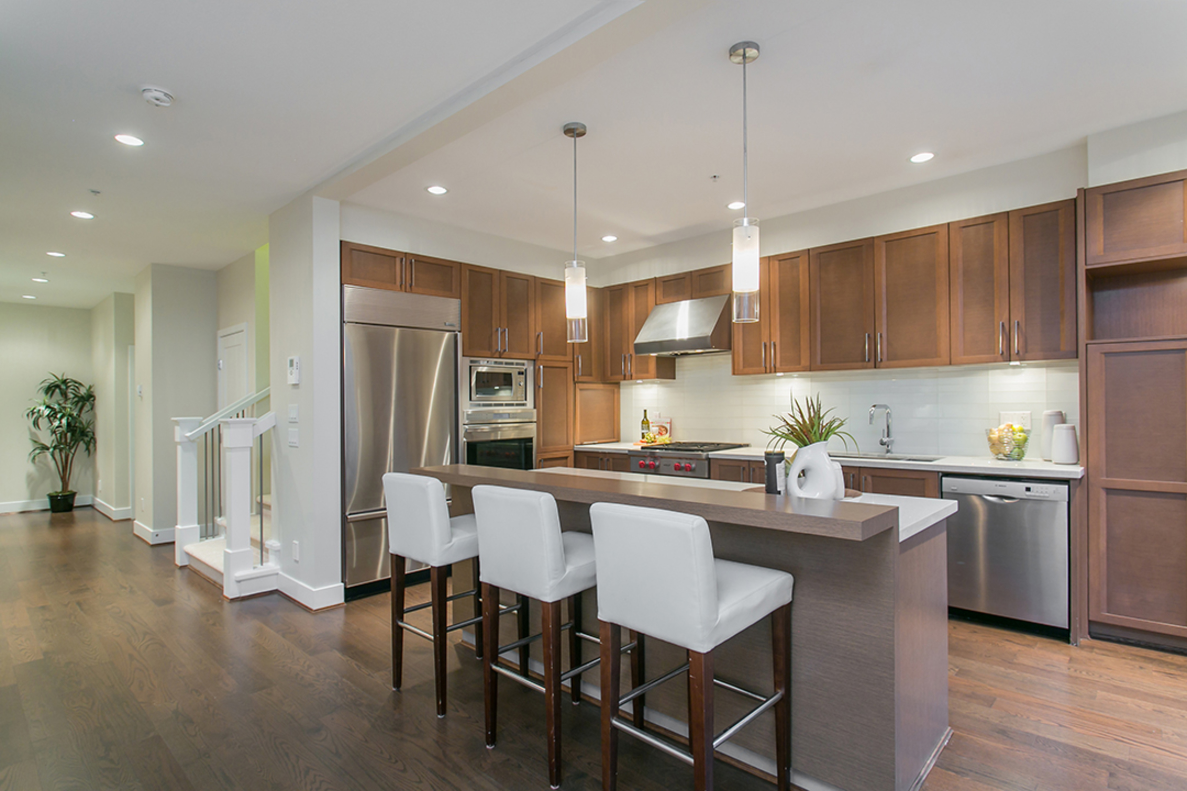 6 - 555 Raven Woods Drive, Roche Point, North Vancouver 