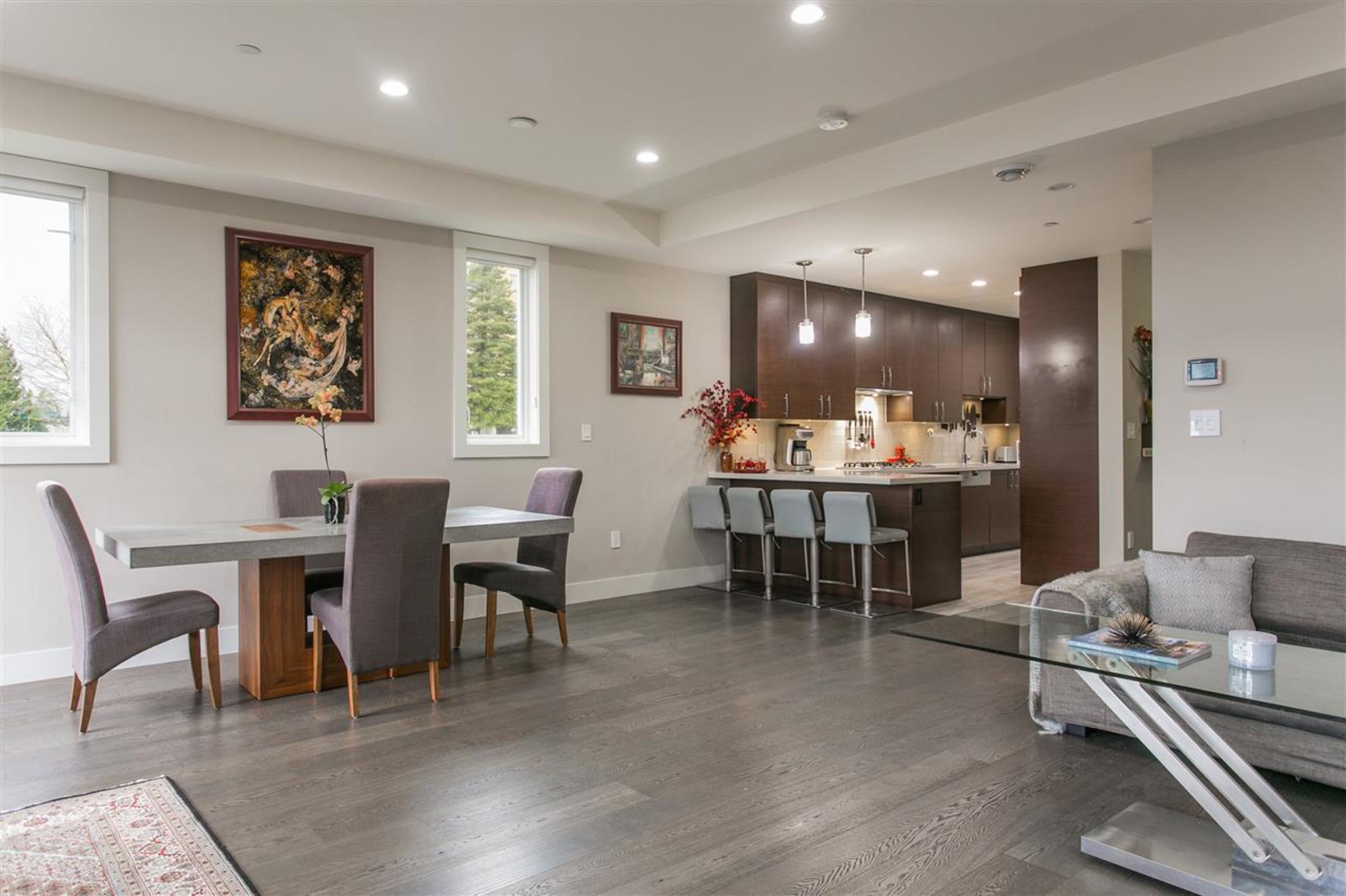 457 13th, Ambleside, West Vancouver  by www.devonowen.com 457 13th, Ambleside, West Vancouver