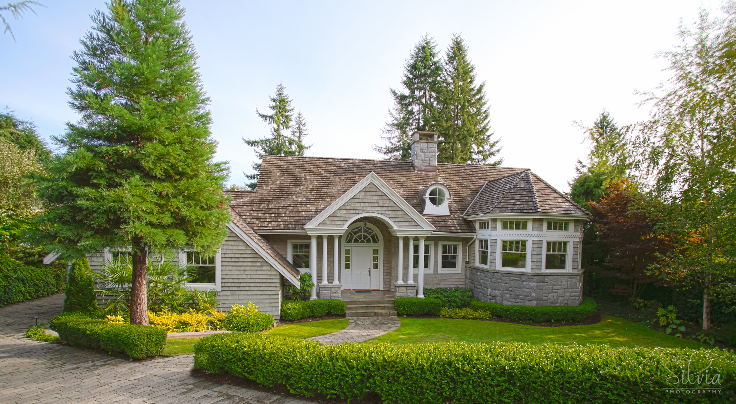 2921 Altamont Crescent, Altamont, West Vancouver  by www.devonowen.com 2921 Altamont Crescent, Altamont, West Vancouver