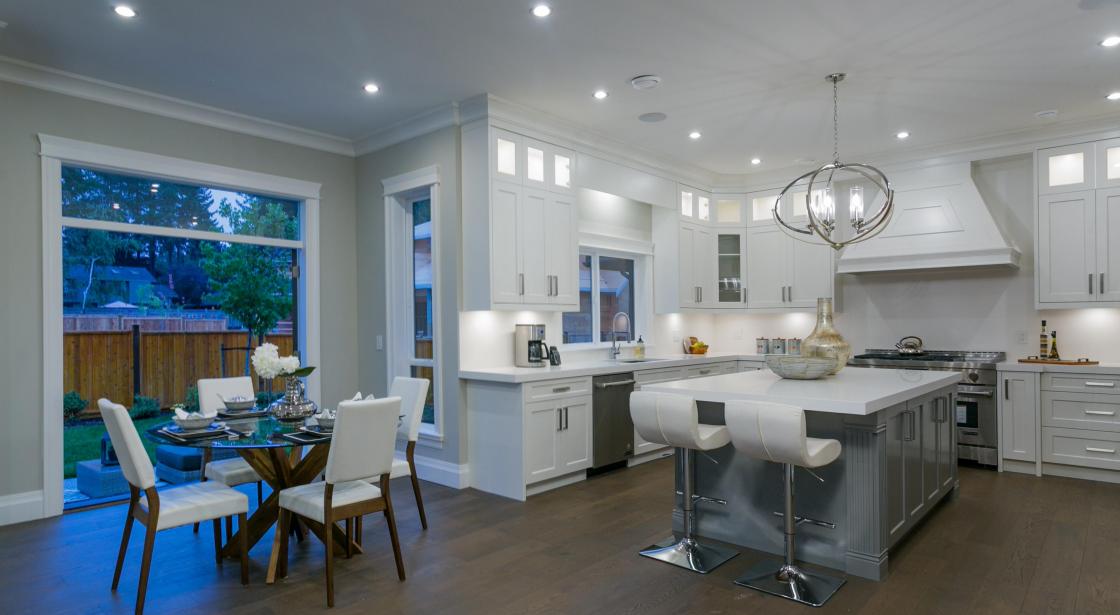 1685 Mathers Ave, West Vancouver