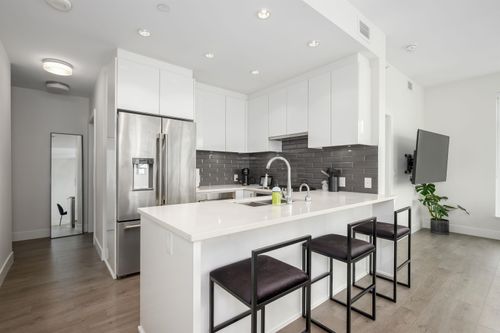 8533-river-district-crossing-south-marine-vancouver-east-06 at 