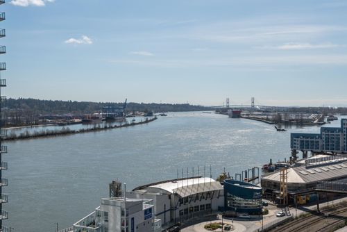 668-columbia-street-quay-new-westminster-06 at 