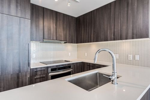 668-columbia-street-quay-new-westminster-09 at 