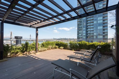 668-columbia-street-quay-new-westminster-22 at 