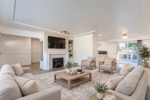 760-grover-avenue-coquitlam-west-coquitlam-02 at 