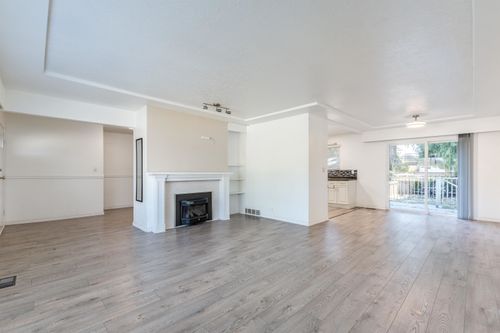 760-grover-avenue-coquitlam-west-coquitlam-03 at 
