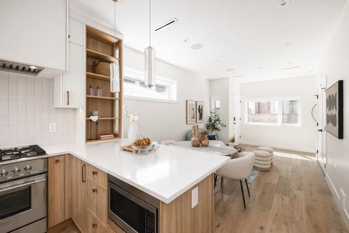 3143-e-19-avenue-renfrew-heights-vancouver-east-05 at 