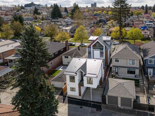 3143-e-19-avenue-renfrew-heights-vancouver-east-20 at 