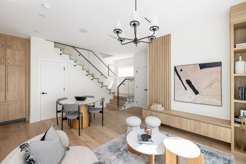 3141-e-19-avenue-renfrew-heights-vancouver-east-09 at 