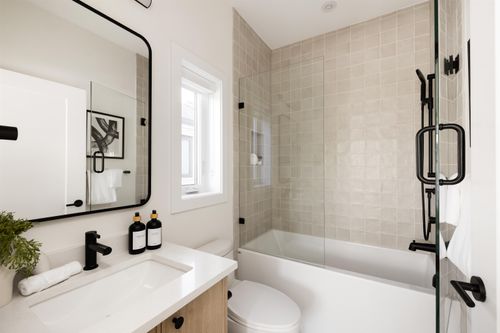 3141-e-19-avenue-renfrew-heights-vancouver-east-16 at 