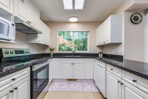 19-3075-skeena-st-port-coquitlam-360hometours-21 at 