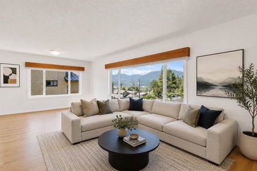 4860-eton-street-capitol-hill-bn-burnaby-north-04 at 