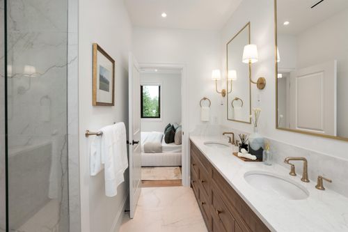 3874-winlake-crescent-government-road-burnaby-north-22 at 