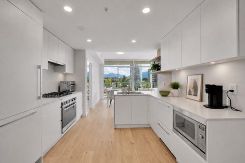 2181-madison-avenue-brentwood-park-burnaby-north-08 at 
