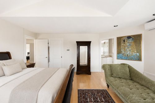 6071-charles-street-parkcrest-burnaby-north-16 at 