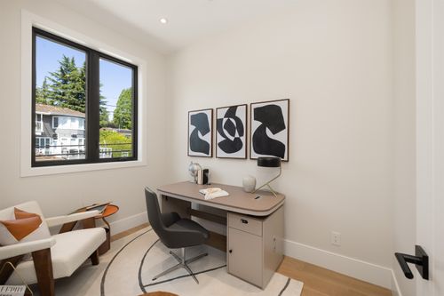 3874-winlake-crescent-government-road-burnaby-north-10 at 