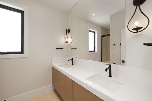 3874-winlake-crescent-government-road-burnaby-north-20 at 