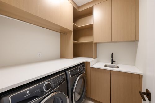 3874-winlake-crescent-government-road-burnaby-north-22 at 