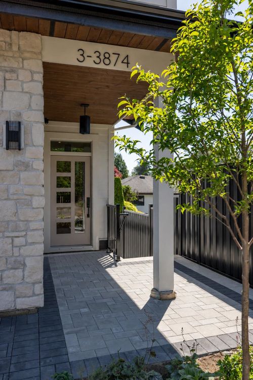 3874-winlake-crescent-government-road-burnaby-north-26 at 