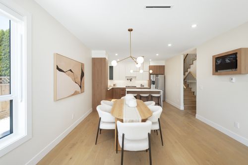 901-edgar-ave_adil-3689 at 