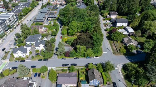 2301-st-andrews-street-port-moody-centre-port-moody-04 at 