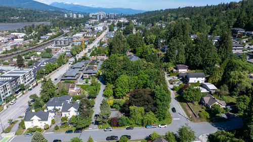 2301-st-andrews-street-port-moody-centre-port-moody-05 at 