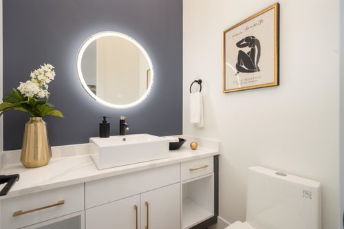 122-eighth-avenue-glenbrooke-north-new-westminster-12 at 