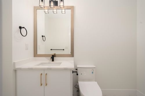 122-eighth-avenue-glenbrooke-north-new-westminster-23 at 