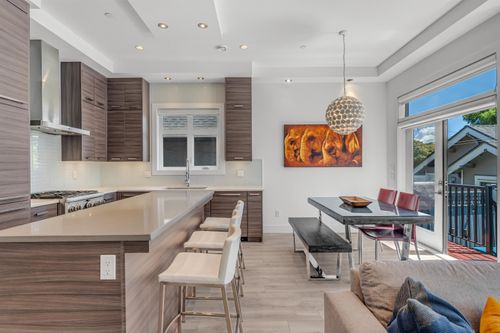 730-e-11th-avenue-mount-pleasant-ve-vancouver-east-08 at 