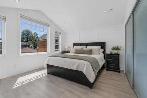 730-e-11th-avenue-mount-pleasant-ve-vancouver-east-16 at 
