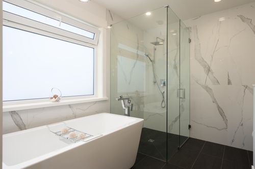 812-e-6th-street-queensbury-north-vancouver-16 at 