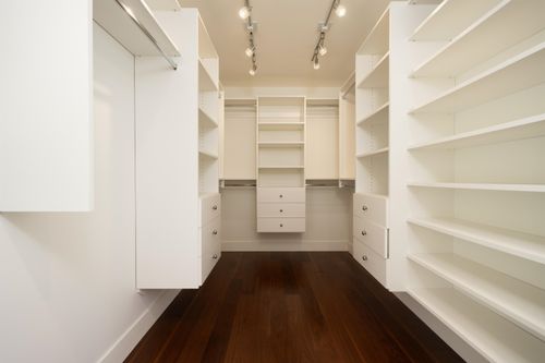 812-e-6th-street-queensbury-north-vancouver-17 at 