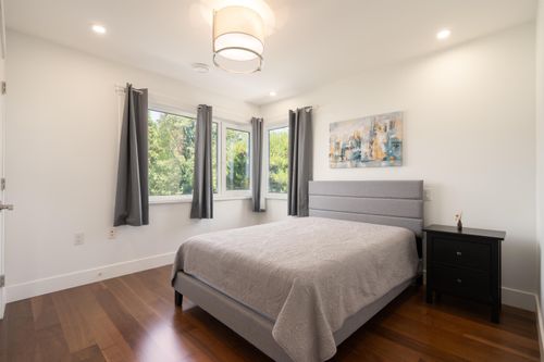 812-e-6th-street-queensbury-north-vancouver-18 at 