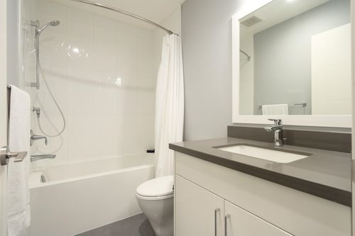 812-e-6th-street-queensbury-north-vancouver-22 at 