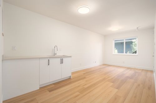 6176-elgin-avenue-forest-glen-bs-burnaby-south-22 at 