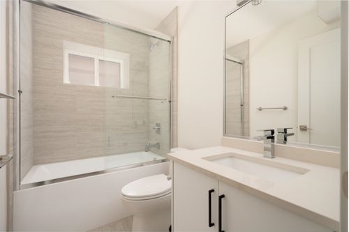 6176-elgin-avenue-forest-glen-bs-burnaby-south-24 at 