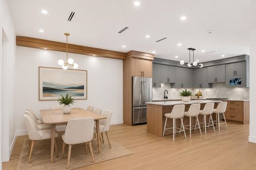6176-elgin-avenue-forest-glen-bs-burnaby-south-04 at 