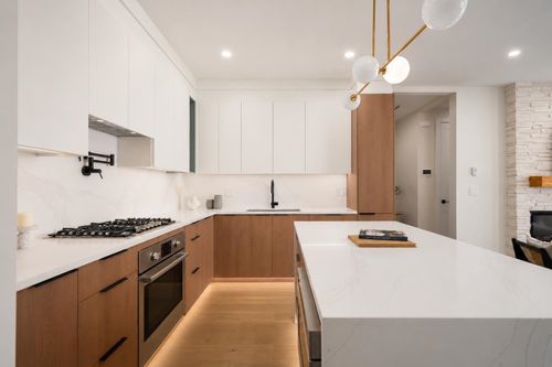 901-edgar-avenue-maillardville-coquitlam-04 at 