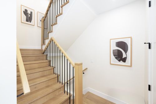 901-edgar-avenue-maillardville-coquitlam-10 at 