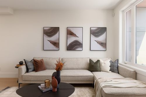 6525-dufferin-avenue-forest-glen-bs-burnaby-south-12 at 