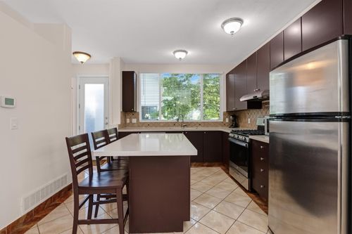 10280-242b-street-albion-maple-ridge-05 at 